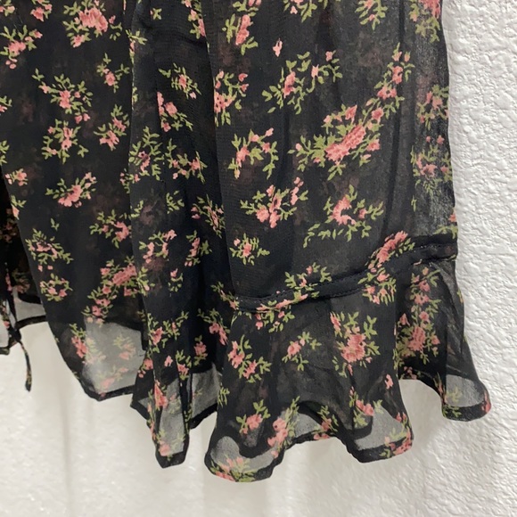 Oh Baby by Motherhood Maternity Sheer Floral Rose Blouse | Black & Pink | M - Picture 8 of 9